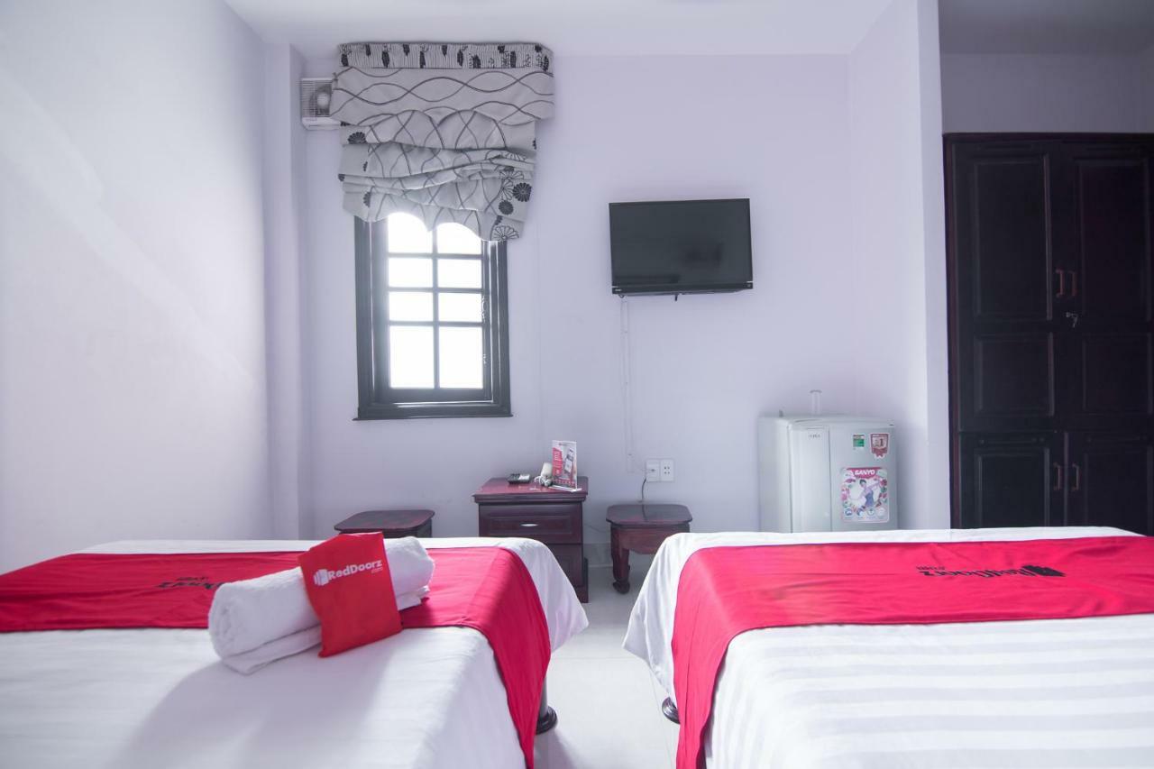 Reddoorz Near Cau Song Han 2 Дананг Екстериор снимка